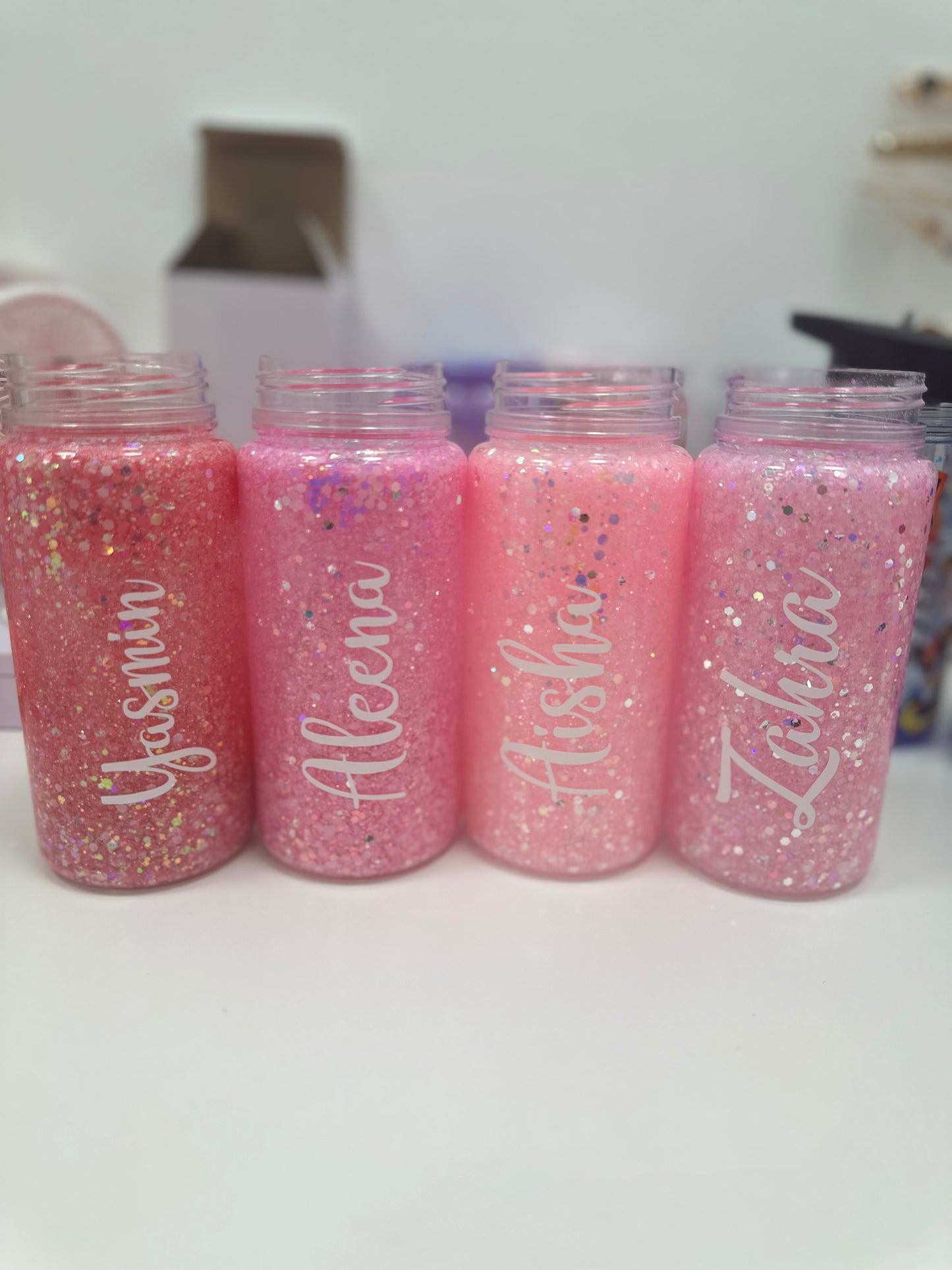 Kids drink bottle snowglobes